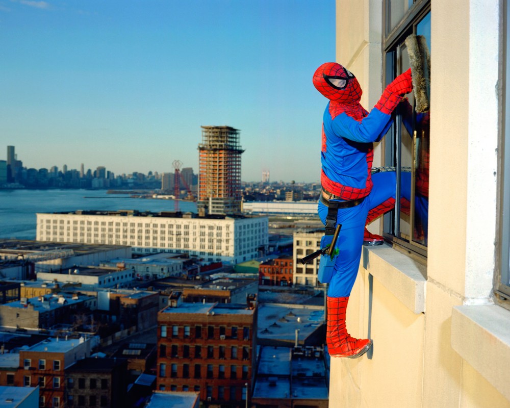 Spiderman - Bernabe Mendez. série "La véritable histoire des super-héros"